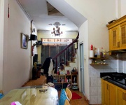Bán gấp nhà 4 tầng ngõ 89 phố Lạc Long Quân  thông ra đầu ngõ 116 Võ Chí Công , 42m2, MT 3.7m