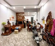 Bán nhà 3 tầng dĩ an,shr đường nhựa 12m,gần đhqg tphcm