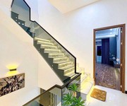2 Bán nhà mt đường trần văn danh, phường 13, tân bình  4 22  cổng ga t3