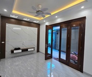 Nhà đẹp 5 tầng ô tô cách 1 nhà ra mặt phố thuỵ phương, bắc từ liêm 33m2 giá 7.5 tỷ