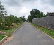 2 Chủ cần bán vườn tổng 2400 m2 . có 450 thổ cư . vivew chân núi minh đạm