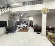Bán nhà đẹp 3 tầng mặt tiền đường Tôn Đản
