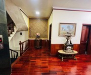 3 Bán nhà 7 tầng thang máy trần thái tông, 60m2, ô tô tránh, thu 1 tỷ/năm
