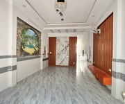 Nhà mới dương quảng hàm   86,9m    6 tầng   15.7 tỷ   dòng tiền ổn định