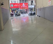 2 Cho thuê nhà trung tâm khâm thiên   mặt tiền 5m, không bị che cây