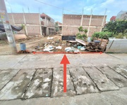 2 Bán đất tổ 11, quang minh, mê linh. lô góc 2 mặt thoáng, đường thông, oto tránh