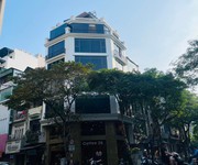 Siêu Phẩm Hàm Cá Mập Mặt Hồ Tây lô Góc 3 Mặt Phố 4 Tầng 340M2 330 Tỷ