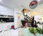 1 Nhà Thái Hà 60m2 4 tầng giá 18.9 tỷ. Phố vip, hàng hiếm ô tô đỗ cổng