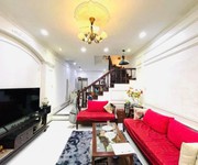 5 Nhà Thái Hà 60m2 4 tầng giá 18.9 tỷ. Phố vip, hàng hiếm ô tô đỗ cổng