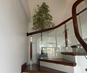 4 Nhà mới full nội thất thạch bàn 40 m2 x 5 tầng 7.95 tỷ long biên hà nội.