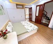 Bán nhà thịnh quang 31m2. 5 tầng. mặt tiền 4m. giá 7.75 tỷ đống đa hà nội