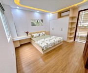 4 Bán nhà thịnh quang 31m2. 5 tầng. mặt tiền 4m. giá 7.75 tỷ đống đa hà nội