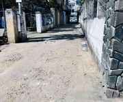 Bán nhà hẻm đặng tất   gần biển, 217m    giá chỉ 12 tỷ  thương lượng     vị trí: hẻm đường đặng