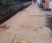 2 Chính chủ cần bán nhanh lô đất siêu đẹp: trung tâm hoà thạch - quốc oai. hà nội