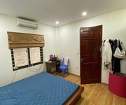 4 Bán nhà bằng liệt- hoàng mai, 40 m2, 5 tầng, mặt tiên 4 m, giá 10,6 tỷ.