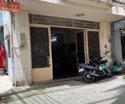 Bán nhà hẻm hòa hưng   quận 10   4.2 x 8 m  vuông văn   3.7 tỷ
