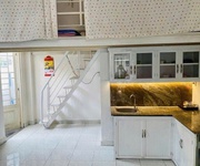 Nhà góc 2 mặt thoáng   hẻm 5m thông khắp ngã   7 phòng cho thuê 22tr/th   nguyễn thái sơn,  gò vấp