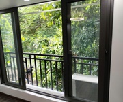 Bán căn hộ tập thể tầng 2  phố trần đại nghĩa, 110m2  4.5 tỷ sđcc