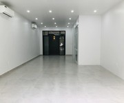 Cho thuê sàn văn phòng tầng 1 80m2 tại Vinhmes Marina