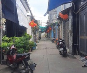 2 Sốc   chủ nhà cần tiền bán gấp về quê  nhà 1 trệt 1 lầu, 2pn, hẻm ô tô thông ngay sát chợ bình
