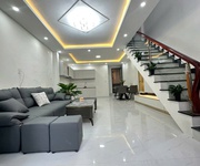 Cần bán căn nhà srxd đã hoàn công đường 3/2 lõi trung tâm, ngay sau khách sạn bông hồng, đà lạt
