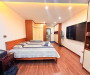 2 Bán nhà lạc long quân dt40m2, 5 tầng, mặt tiền 4m, 3 p. ngủ, gần ôtô, tiện ích bạt ngàn