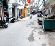 Cc cần bán căn nhà 2.5 tầng  diện tích 33m.năm ngay giữa trung tâm hà nội, chỉ vài trăm mét là ra Cc cần bán căn nhà 2.5 tầng  diện tích 33m.năm ngay giữa trung tâm hà nội, chỉ vài trăm mét là ra