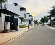 1 Cần bán nhà kđt mỹ gia-gói 317 lk31 đường số 47, 16m có lề , tiện ích đầy đủ trong bán kính 200m,