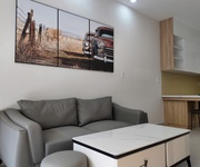 1 Nhà 1 trệt 1 lầu thiết kế hiện đại, có sân trước và giếng trời sau, thoáng sáng cả ngày 1 Nhà 1 trệt 1 lầu thiết kế hiện đại, có sân trước và giếng trời sau, thoáng sáng cả ngày