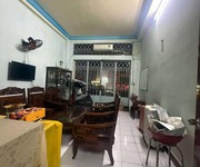 Nhà mt đường hùng vương phường 9 quận 5 cũ.