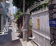 Bán nhà đường hẻm 2 xe máy thông các hẻm hoàng diệu và dã tượng  diện tích :60.9m2 giá bán : 3 tỷ Bán nhà đường hẻm 2 xe máy thông các hẻm hoàng diệu và dã tượng  diện tích :60.9m2 giá bán : 3 tỷ