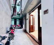 Bán nhà dân xây lô góc ngõ 68 cầu giấy 47m2 5 tầng hơn 11 tỷ Bán nhà dân xây lô góc ngõ 68 cầu giấy 47m2 5 tầng hơn 11 tỷ