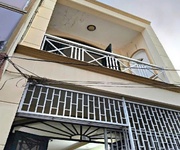 Nhà hẻm cách mạng tháng tám   quận 10   3.7 x 13 m   4.2 tỷ