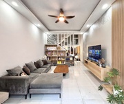 Sốc giảm 2 tỷ - chính chủ - nơ trang long - hxh thông - hoàn công đủ - mt 8m - kinh doanh đa ngành