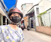 Chỉ 12,8t có ngay căn nhà bán vơi dt khủng ngang lớn bề thế- đ.đoàn văn bơ- thông ra tôn thất