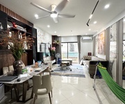 Dương quảng hàm 50m x5 tầng-20 tỷ,ô tô đỗ cửa,20m ra phố,trước mặt thoáng vĩnh viễn