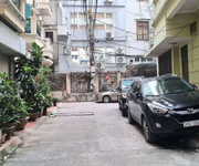 Nhà Giang Võ Ô TÔ Vào Nhà 350M2 99 Tỷ 6 Tầng Thang Máy Mặt Tiền Đẹp Nở Hậu