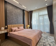 1 Nhà 3 tầng mới 100 sát biển nguyễn tất thành- full nội thất hiện đại y hình