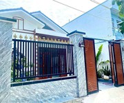 Biệt thự mini mới hoàn thiện 105m2 hẻm ô tô đậu cửa gần chợ hóc môn.