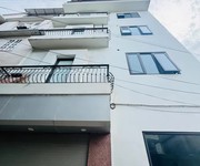 Nhà đẹp lô góc ô tô chạy vòng quanh phố thanh am 62 m2 x 5 tầng 12.2 tỷ long biên hà nội.