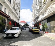 Siêu phẩm 5 tầng khu vip phân lô đường nguyễn ảnh thủ, diện tích 51m2  4 x 12.9 , đường nhựa 10m có