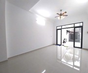 2 Nhà đẹp 3 tầng đường tân thới nhất 5, diện tích 92m2  4 x 23 , hẻm 6m, gần chợ lạc quang. 2 Nhà đẹp 3 tầng đường tân thới nhất 5, diện tích 92m2  4 x 23 , hẻm 6m, gần chợ lạc quang.