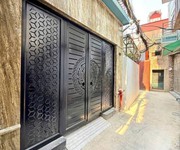 Bán gấp tòa chdv phố giáp bát dt 57m2 gồm 14 phòng cho thuê