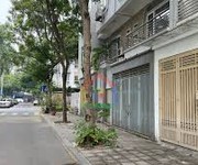 1 Bán tòa nhà 7,5 tầng khu trung yên 100m2, mặt tiền 7m giá 53.8tỷ