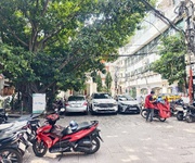 Cầu giấy  dt 42m giá 15,3 tỷ,ô tô đỗ cửa,cách phố 20m,kinh doanh