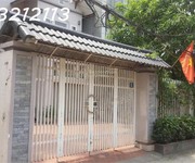 Bán biệt thự sân vườn mặt tiền 10,5m x 23m, dt 215m2  sử dụng 239m2  3 tầng, sổ đỏ cc