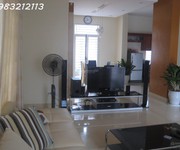 3 Bán biệt thự sân vườn mặt tiền 10,5m x 23m, dt 215m2  sử dụng 239m2  3 tầng, sổ đỏ cc