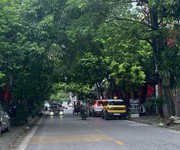 3 Bán đất đẹp trung tâm đức giang   long biên  75m    mặt tiền 4.9m   giá 10.9 tỷ  tl