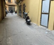 Bán đất tặng nhà C4 ngõ phố Ngọc Hồi oto đỗ cửa DT 40m SDCC giá 6.9 tỷ