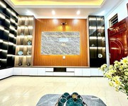 2 Nhỉnh 10 tỷ nhà vài bước chân là ra công viên cầu giấy, 5t x 40m2.